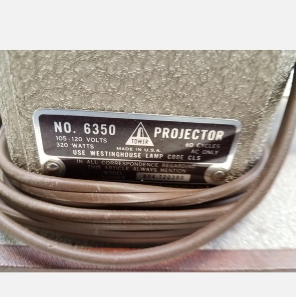 Vintage Airequipt Model-P Projector W/ extra Slide Magazines included rare - Picture 6 of 8